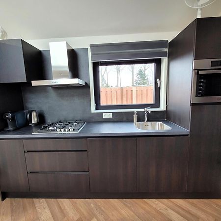 Tiny Zen House In Heinkenszand With Private Sauna, Airco, Outdoor Swimming Pool, Wifi And 2 Bedrooms Exterior foto