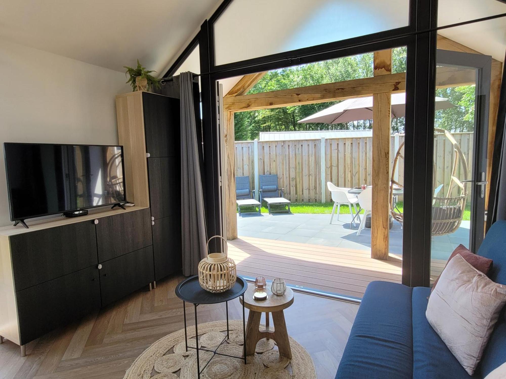 Tiny Zen House In Heinkenszand With Private Sauna, Airco, Outdoor Swimming Pool, Wifi And 2 Bedrooms Exterior foto